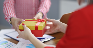 9 onvergetelijke afscheidscadeaus voor je collega