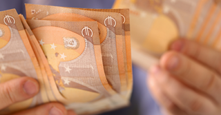 Een basisinkomen voor iedereen: waarom niet?