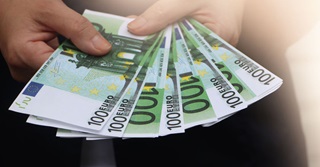 Word ik meer betaald als ik moet werken op een feestdag?