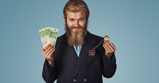 Ik presteer meer uren dan contractueel verplicht. Heb ik recht op compensatie?