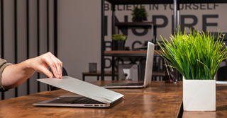 Wat als mijn collega haar taken niet afwerkt?