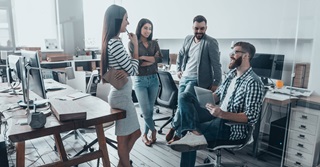 Waar moet ik op letten als ik mijn collega’s ontmoet?