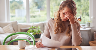 Geldzorgen leidt voor 1 op de 3 tot (langdurig) verzuim