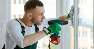 Wat doet en verdient een glaszetter? 