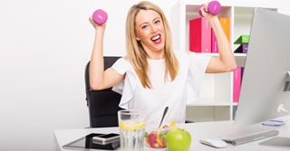 Télétravail : 5 exercices physiques à effectuer chez vous