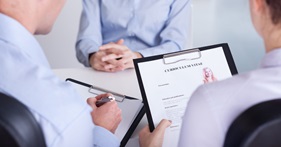 Devez-vous mettre une photo sur votre CV ?