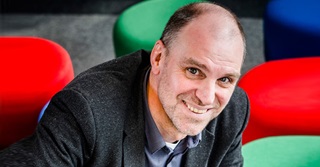 3 redenen waarom Hans Bourlon (55) zichzelf zou aanwerven