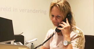 Het loon van een bankbediende: 3.225 euro bruto (80%)