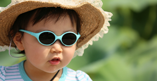 Hoeveel kost een kind voor het op eigen benen kan staan?