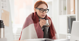 Te koud op kantoor: wat kan je doen?