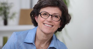 Het loon van een zorgkundige bij het OCMW: 2.320 euro bruto