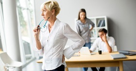Menopauze doodzwijgen leidt tot meer verzuim op de werkvloer