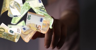 10 redenen waarom jij nooit rijk zal worden