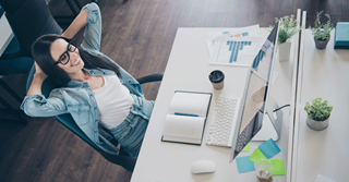 5 oefeningen om te ontspannen tijdens het werk