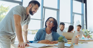 Ben jij een people pleaser op het werk? 4 tips om ermee te stoppen