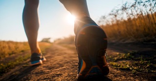 8 voor- én nadelen van sporten voor en na je werk