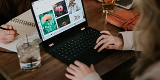 Consommer de l’alcool sur son lieu de travail, pourquoi pas ?