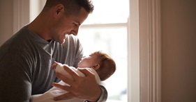 Waarom neemt 1 op de 5 vaders of meemoeders hun geboorteverlof niet op?