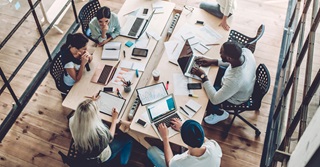 Moeder, waarom werken wij?